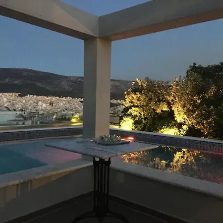 Apartment Lycabettus Hill Penthouse, Private Roof Garden & Pool