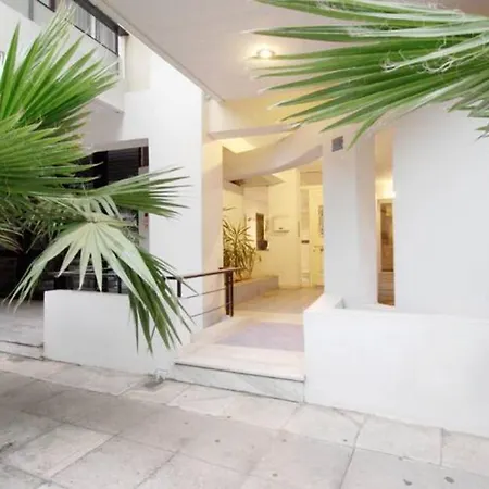 Lycabettus Hill Penthouse, Private Roof Garden & Pool *