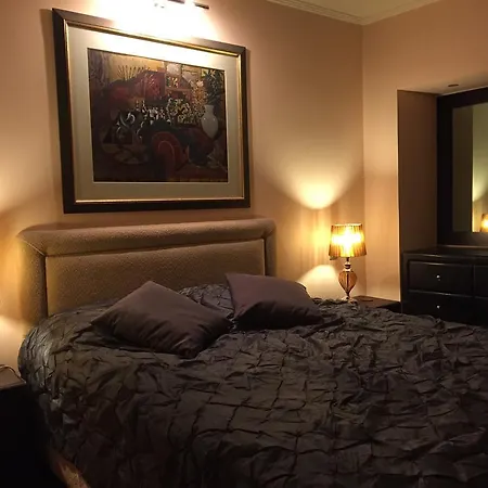 Lycabettus Hill Penthouse, Private Roof Garden & Pool Apartment Athens