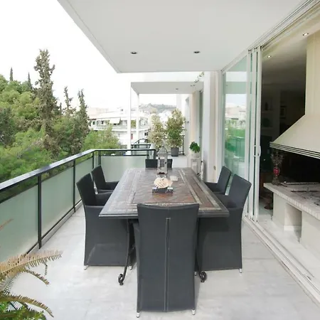 Lycabettus Hill Penthouse, Private Roof Garden & Pool *